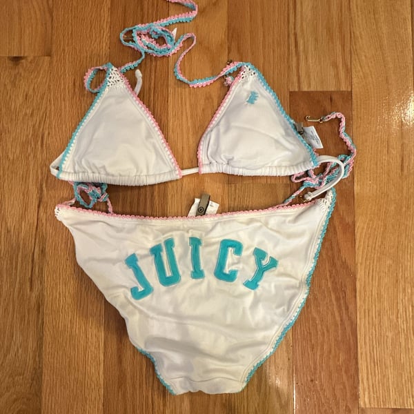 Vintage Juicy Couture Y2K Terry Cloth Bikini Set White Blue Pink Crochet Trim Medium 