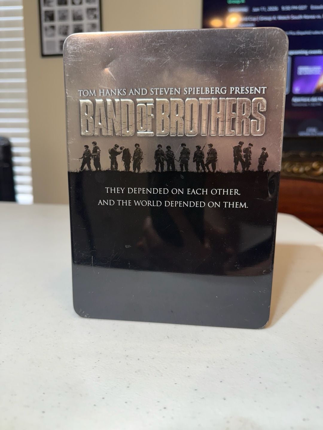 Band of Brothers Complete Series DVD 6-Disc Set in Commemorative Metal Tin 1