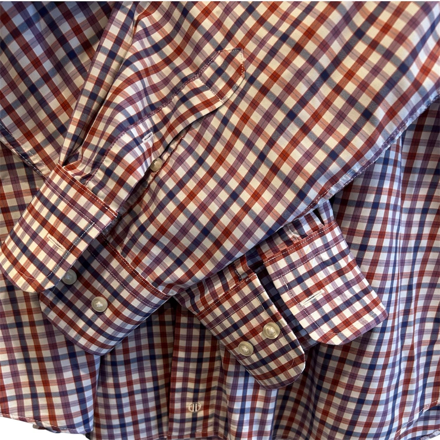 Men’s shirt and pants bundle, 2 dress shirts 1 pant 10
