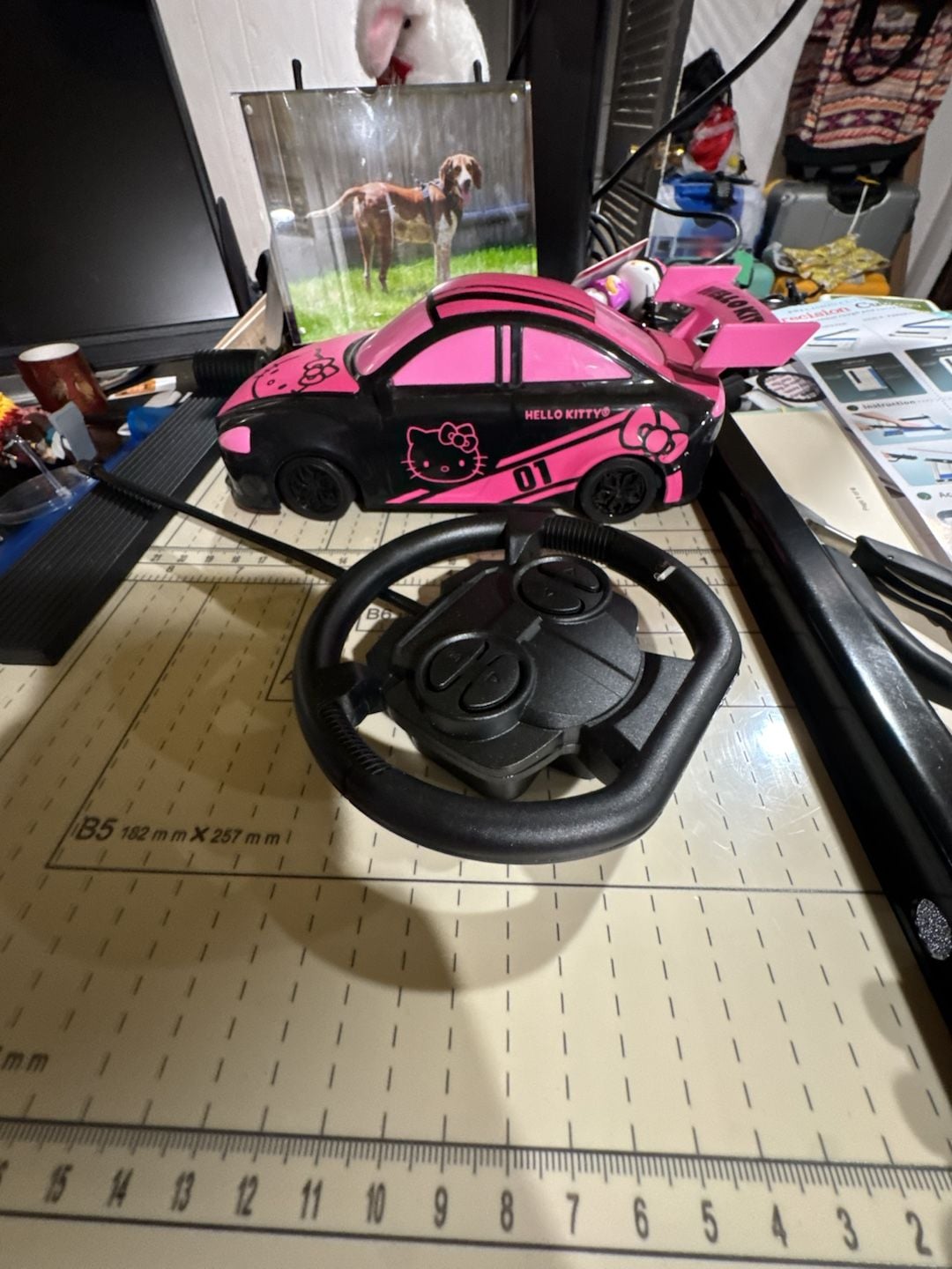 Sanrio Hello Kitty Remote Control Racing Car Black & Pink 1