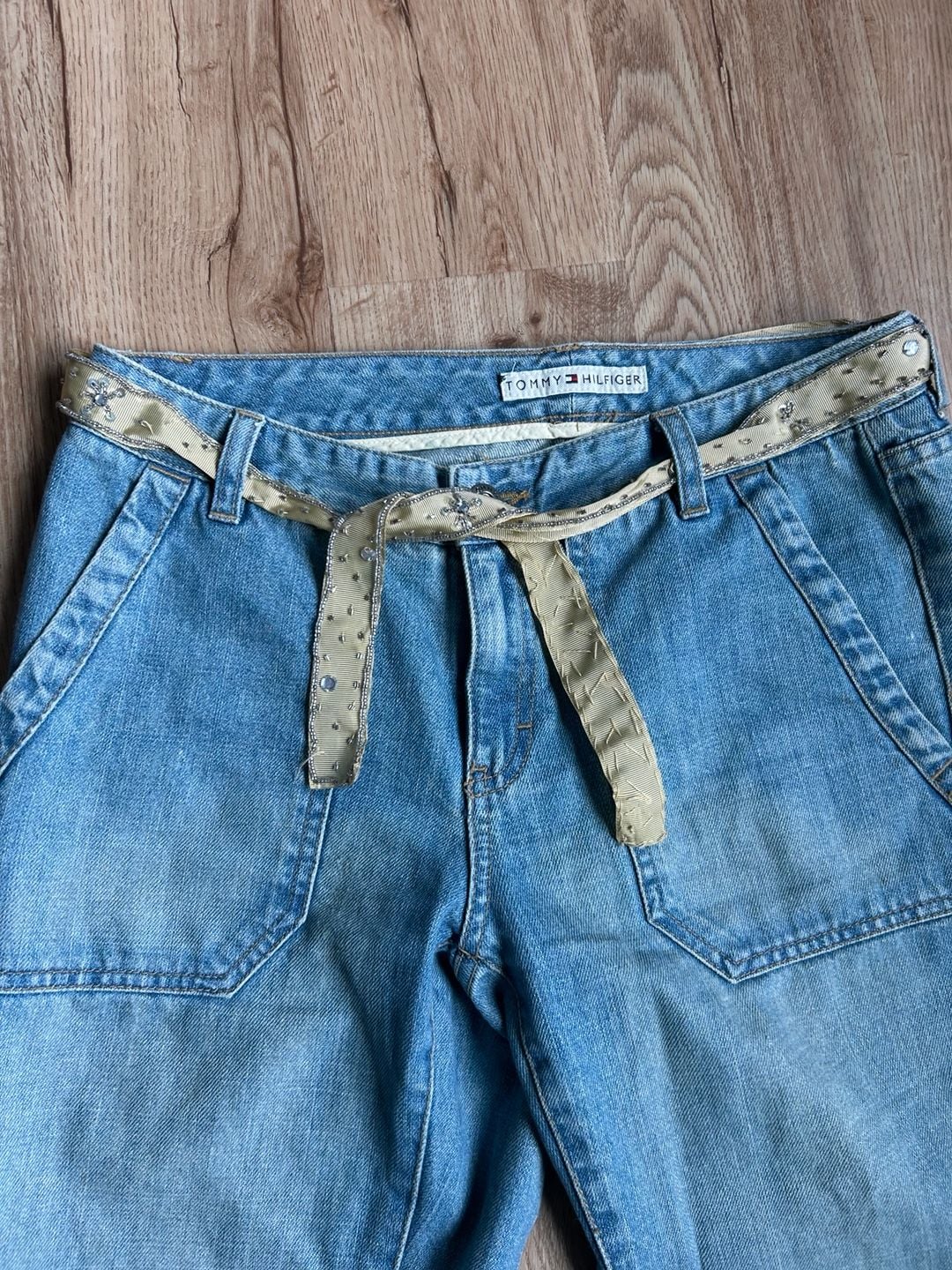 Tommy Hilfiger Vintage Y2K Flare Jeans with Ribbon Belt and Cargo Pockets size 6 7