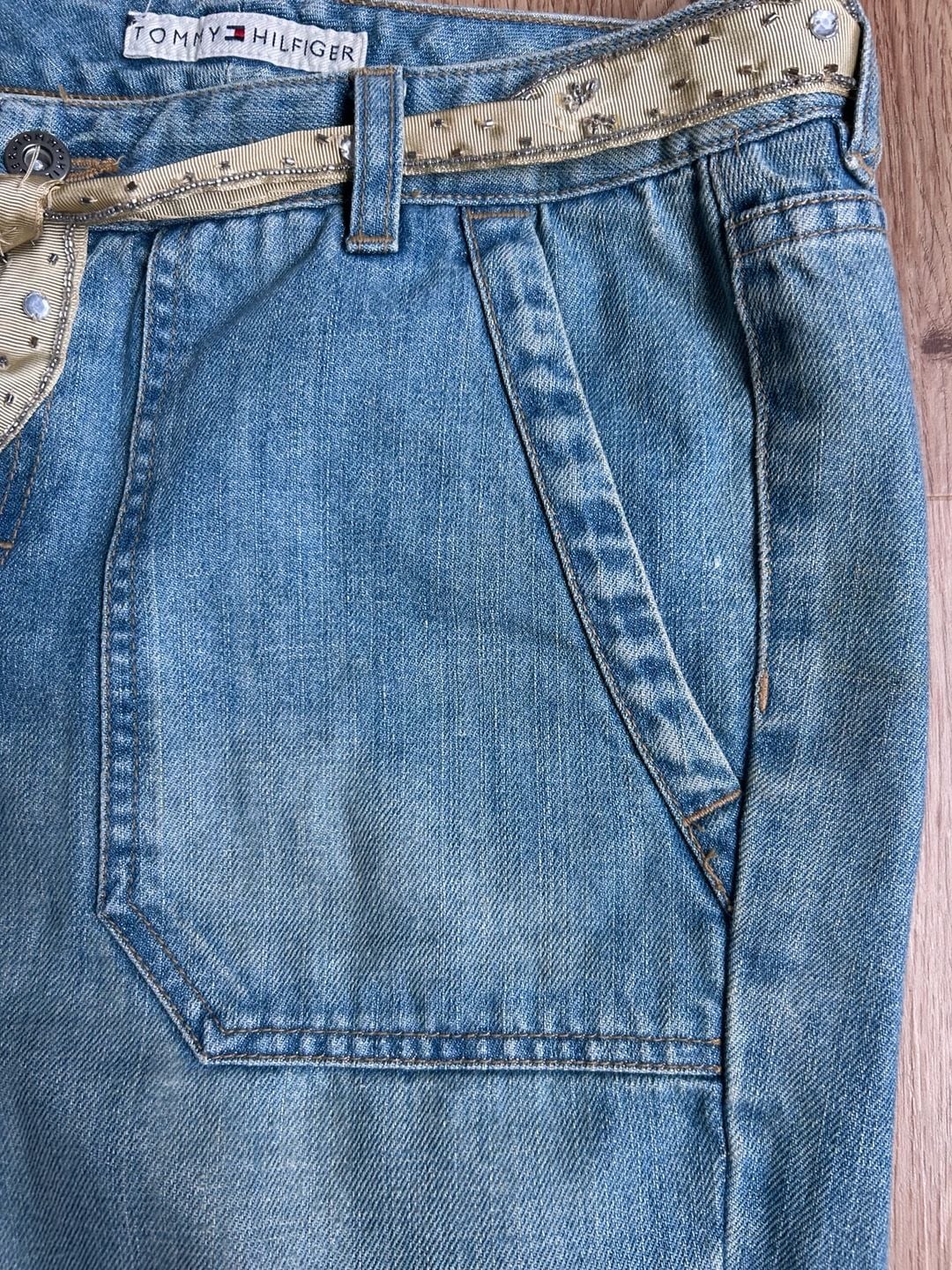 Tommy Hilfiger Vintage Y2K Flare Jeans with Ribbon Belt and Cargo Pockets size 6 9