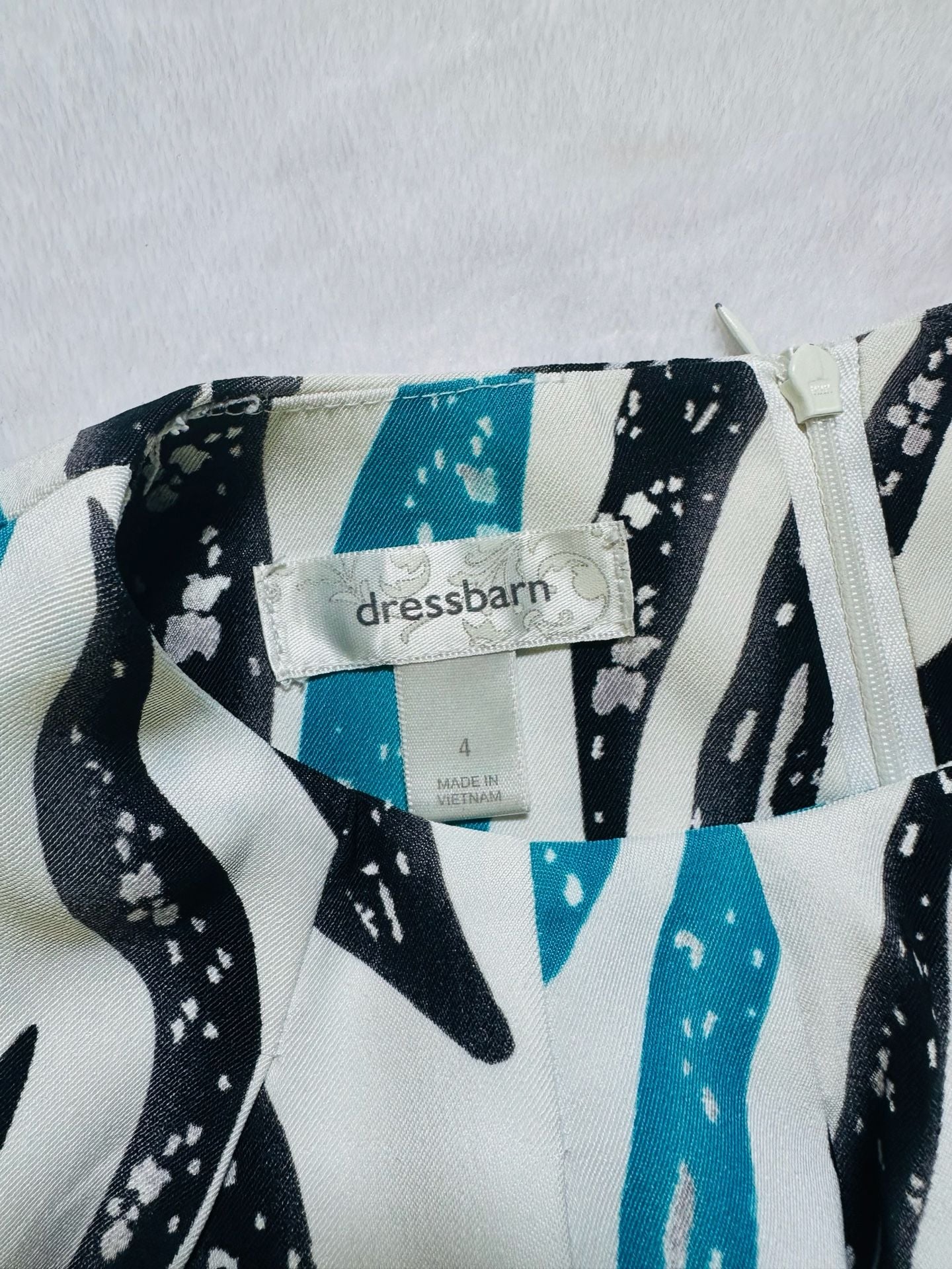 Dressbarn Teal and Black Zebra Print Sleeveless Office Dress Size 4 3