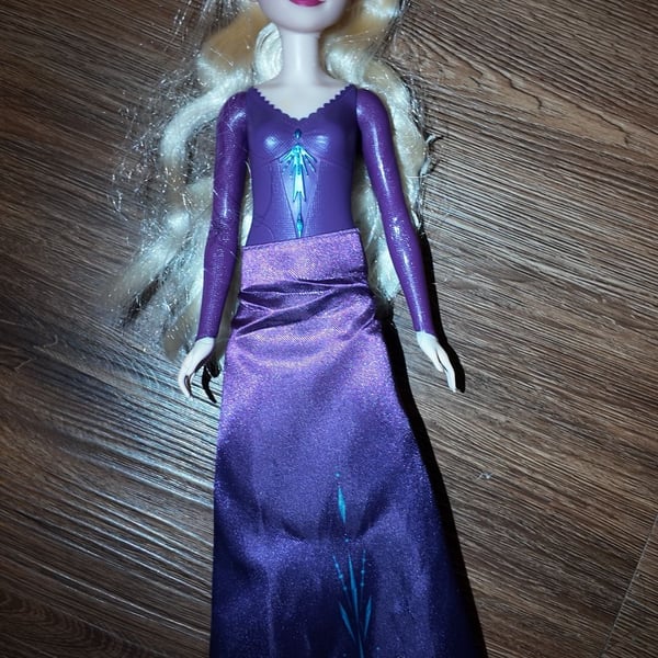Disney Frozen Elsa 11.5" Fashion Doll in Purple Gown – Used (Mattel HLX27)