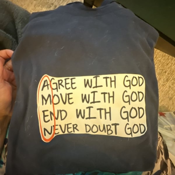 Guiding Cross Amen Agree With God Christian Washed Graphic T-Shirt
