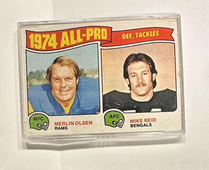 1975 Topps Football #215 All-Pro Defensive Tackles Merlin Olsen & Mike Reid 1