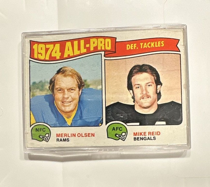 1975 Topps Football #215 All-Pro Defensive Tackles Merlin Olsen & Mike Reid 2