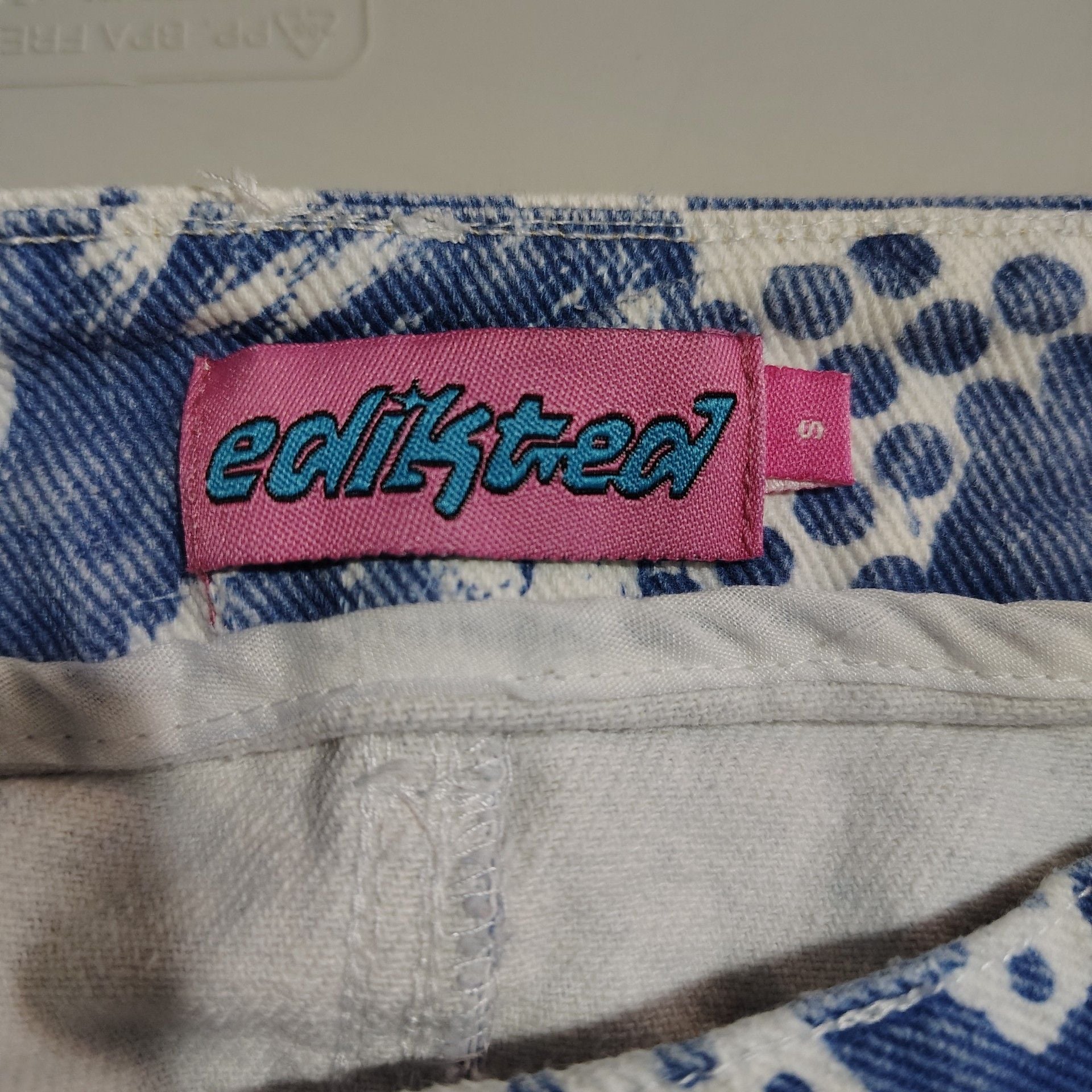 Edikted Blue Andy Face Graphic Print Denim Mini Skirt 4