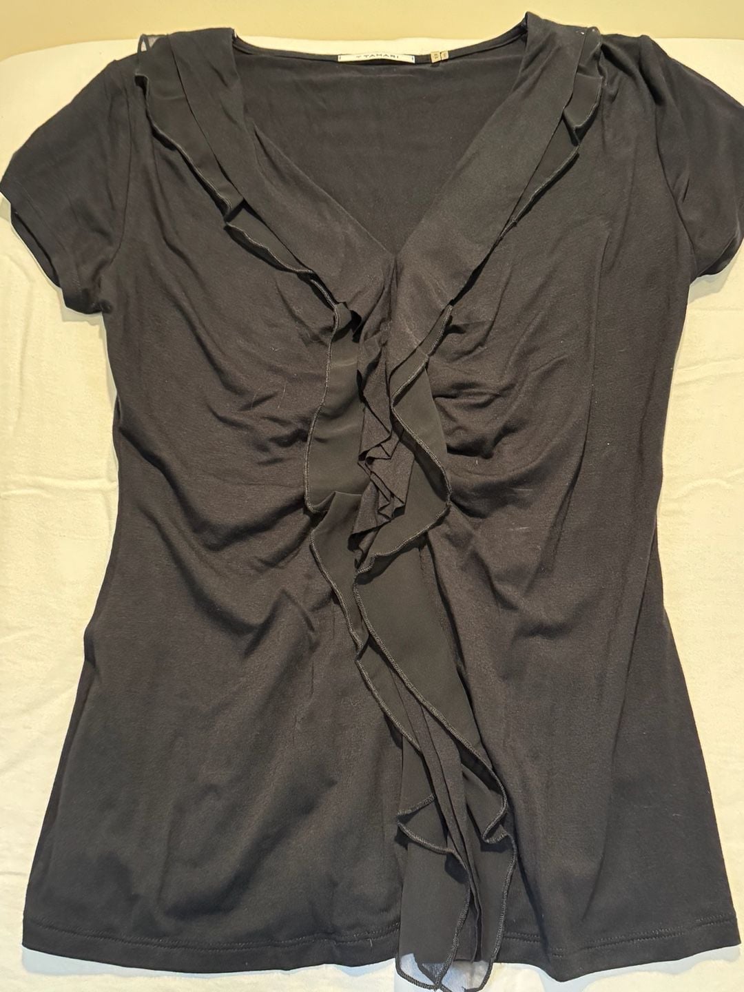 T Tahari Black Ruffle Front V-Neck Short Sleeve Blouse 6