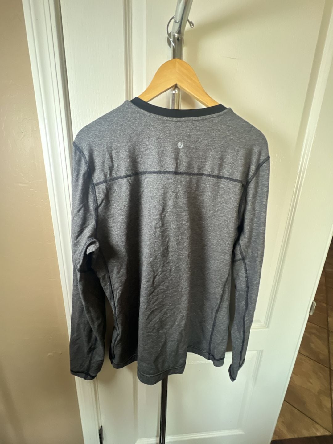 Product thumbnail 3