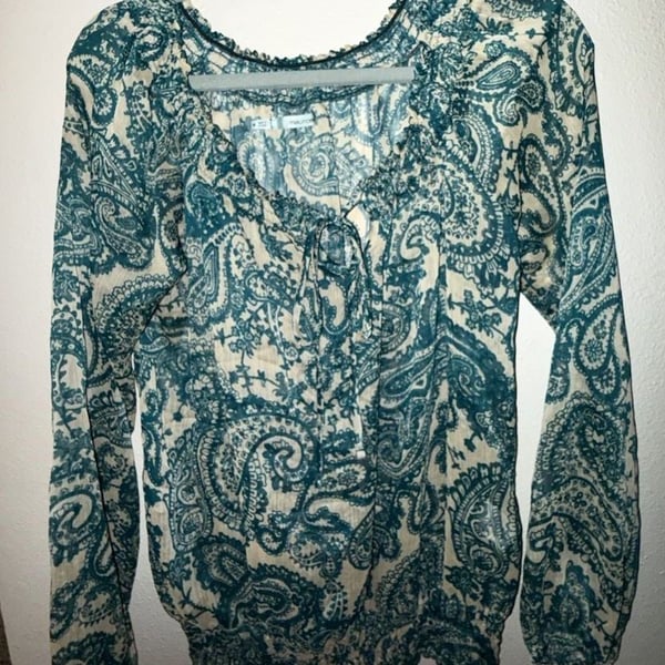 Maurices Teal Paisley Long Sleeve Smocked Waist Peasant Blouse