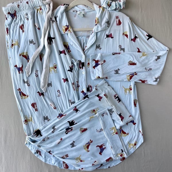 dip Eco-Friendly 3-Piece Sleepwear Christmas Dogs Pajama Set with Scrunchie