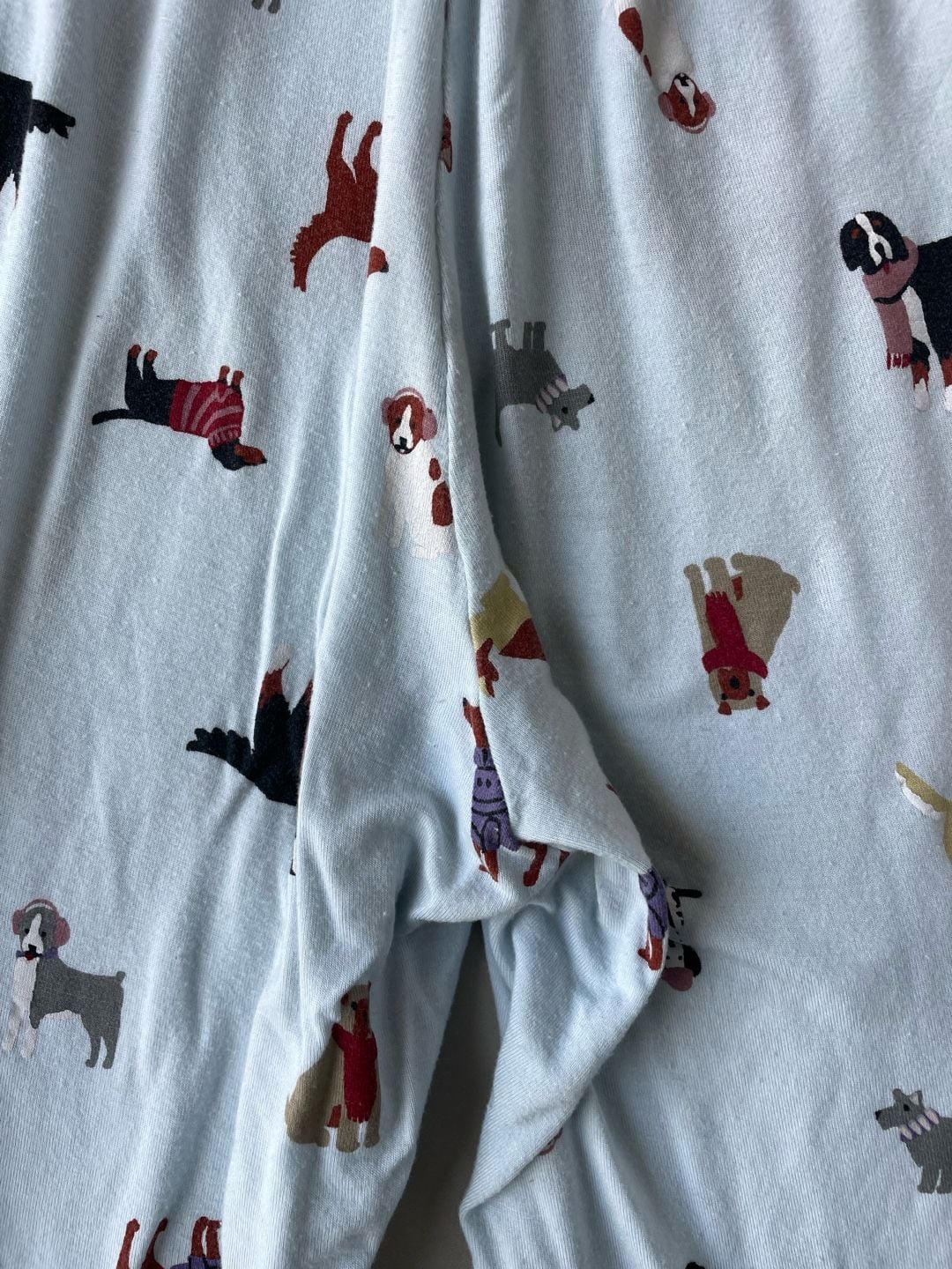 dip Eco-Friendly 3-Piece Sleepwear Christmas Dogs Pajama Set with Scrunchie 21