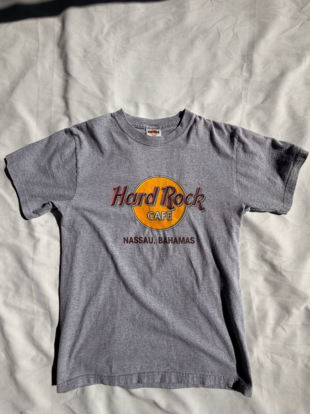 Hard Rock Cafe Nassau Bahamas Graphic Logo T-Shirt Gray 2