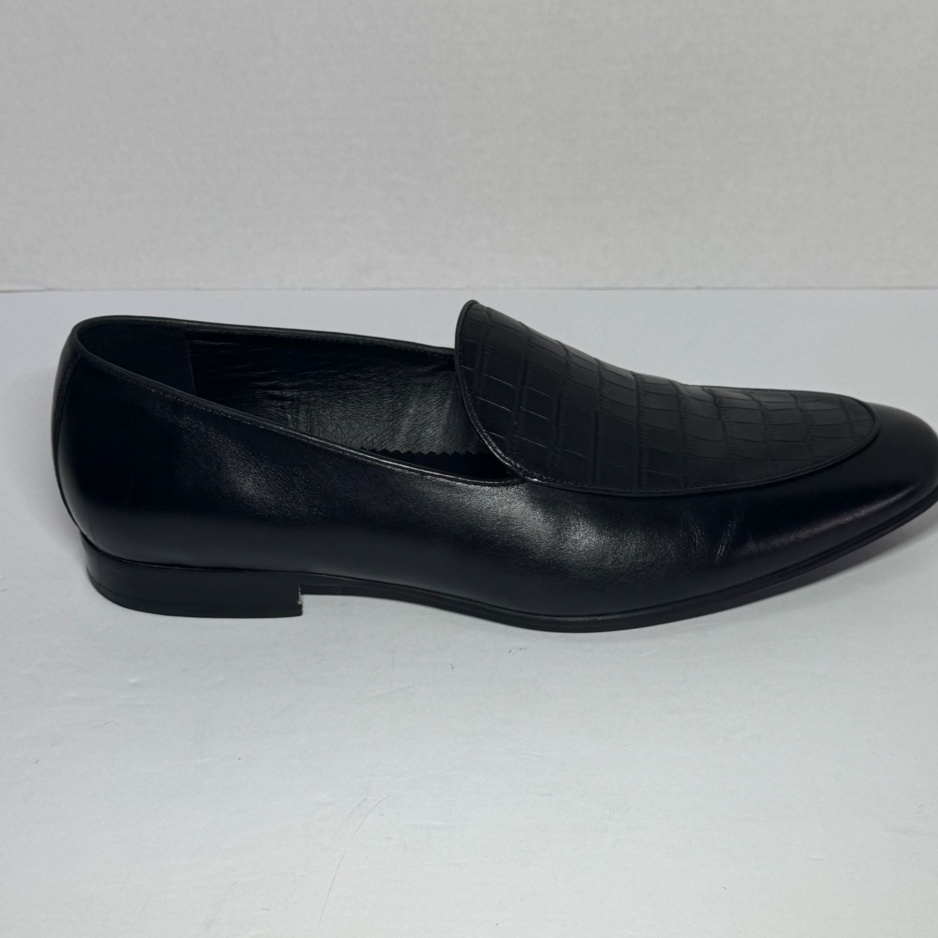 GIFENNSE Handmade Black Leather Croc-Embossed Loafers Size 13 20