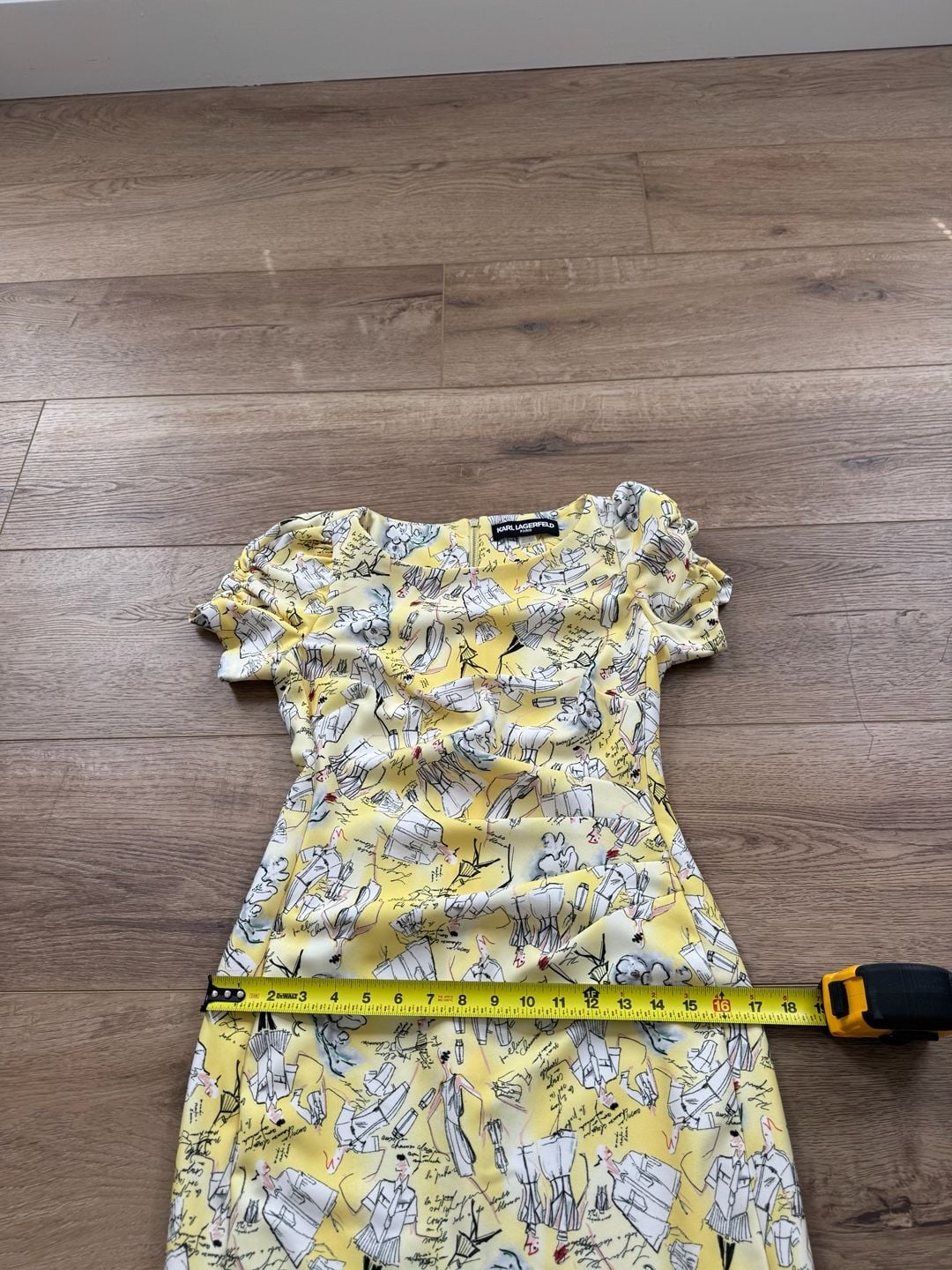 Karl Lagerfeld Paris Yellow Sketch Print Sheath Dress Ruched Sleeve Size 4 10