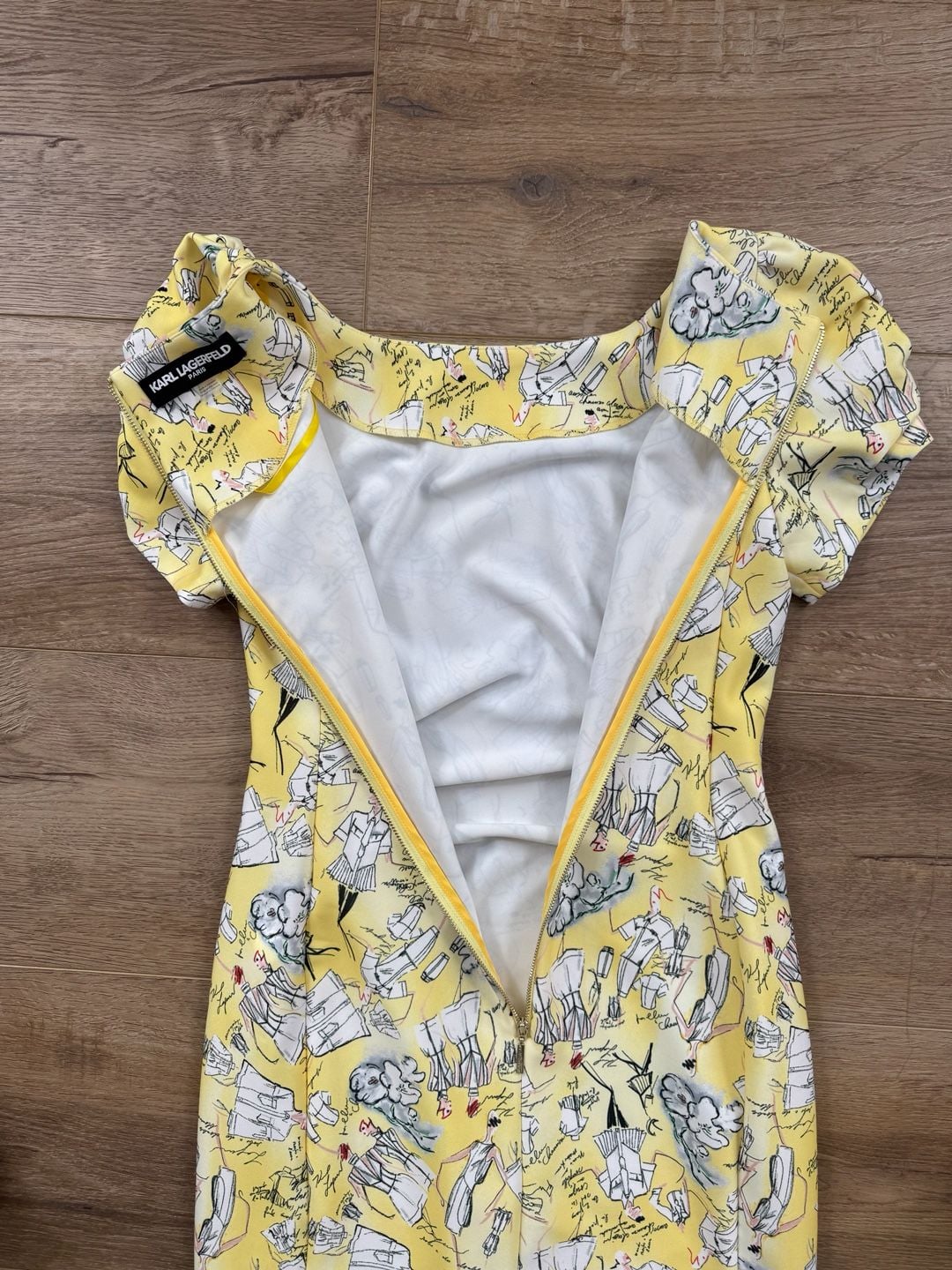 Karl Lagerfeld Paris Yellow Sketch Print Sheath Dress Ruched Sleeve Size 4 17