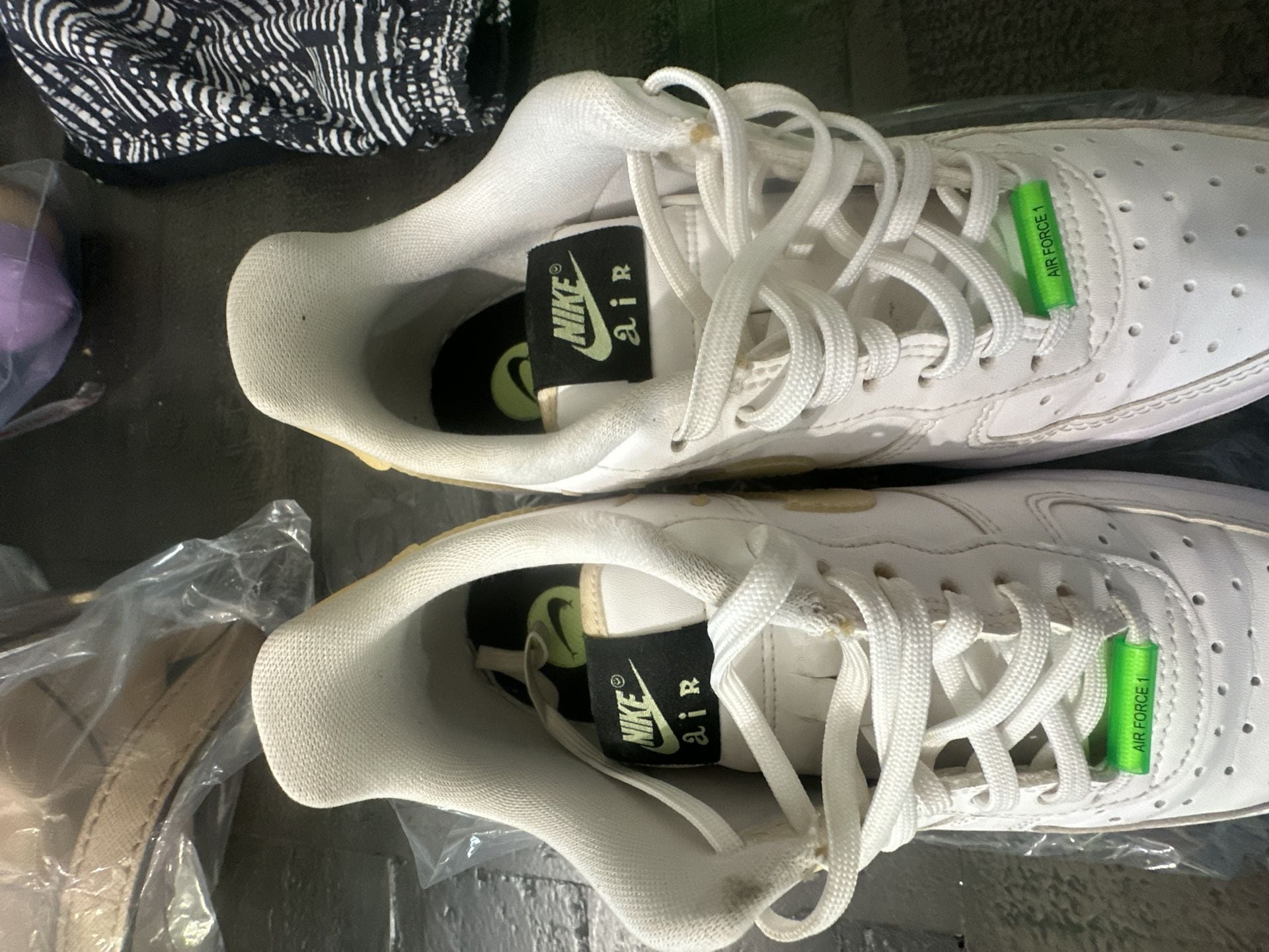 Nike Air Force 1 '07 LX Have A Nike Day White Zitron DJ5197-100 4