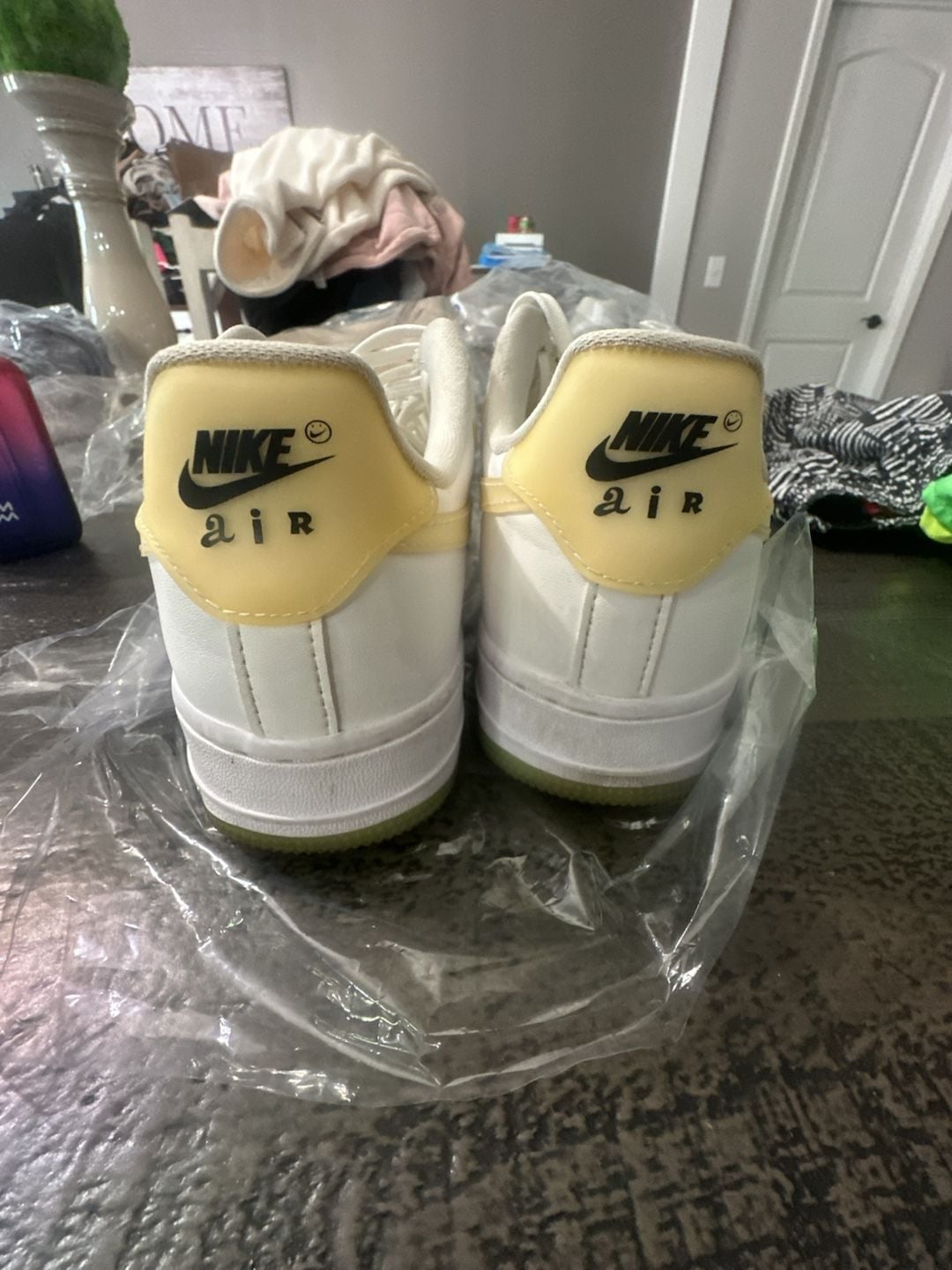 Nike Air Force 1 '07 LX Have A Nike Day White Zitron DJ5197-100 5
