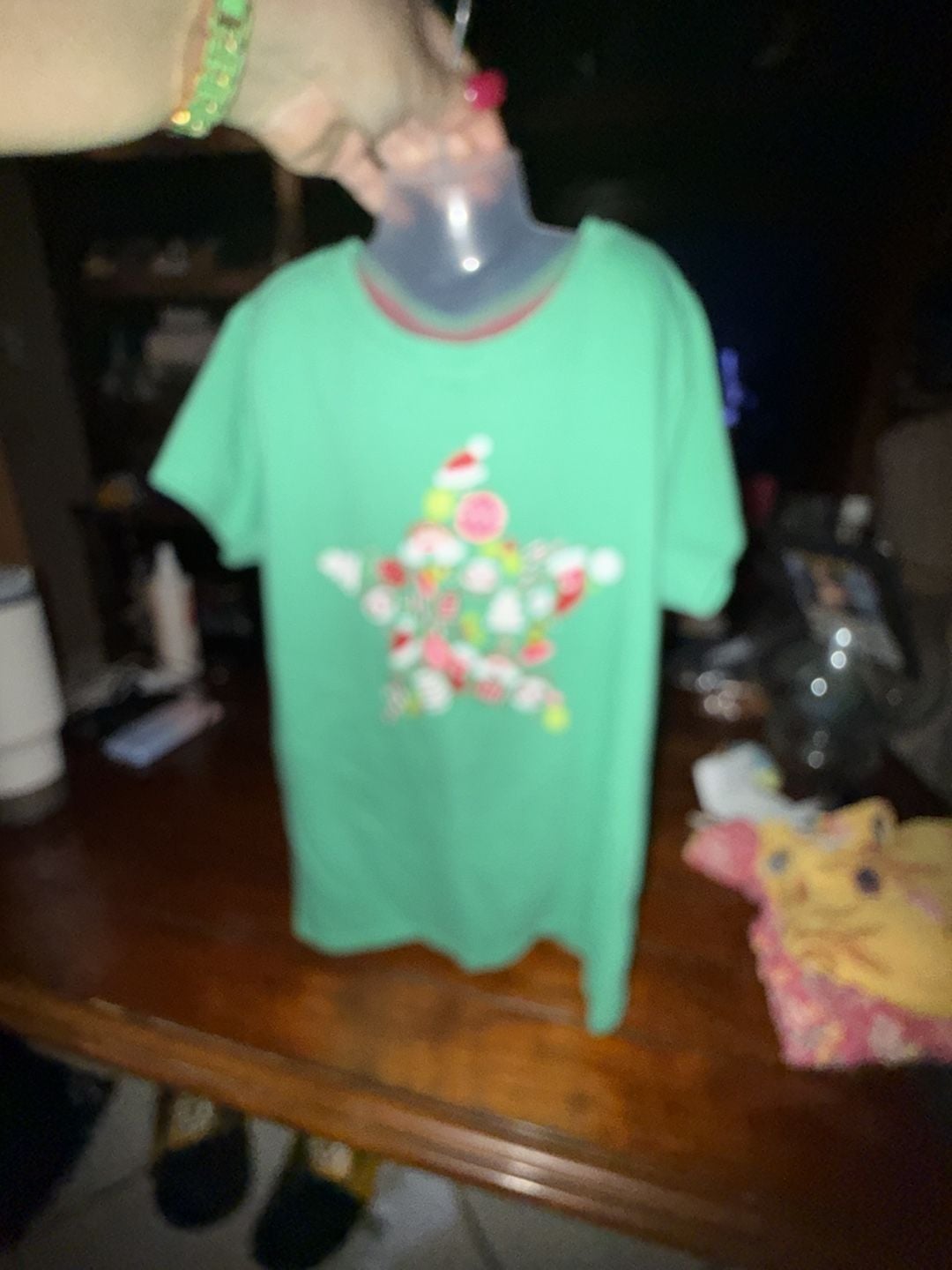Cat & Jack green short sleeve shirt size 7/8 Christmas tree 1