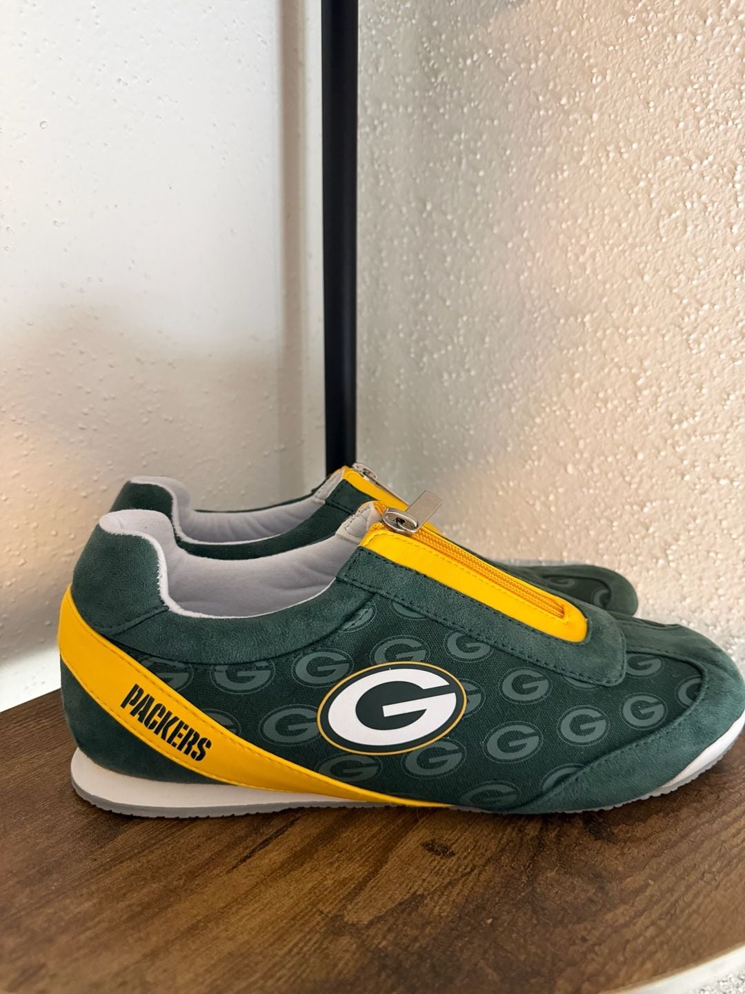 The Bradford Exchange Green Bay Packers Women's Zippered Suede & Canvas Sneakers 3