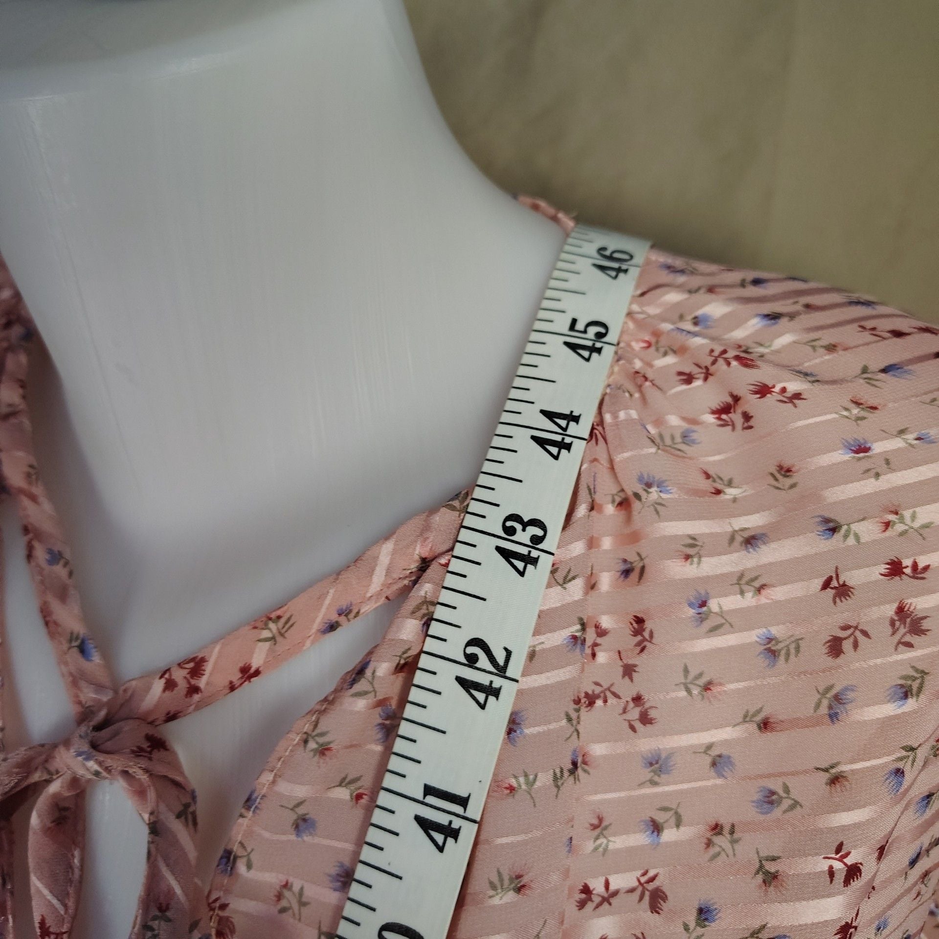 Vintage 70s ILGWU Pink Sheer Floral Satin Stripe Pleated Midi Dress with Tie Neck, size 8 7