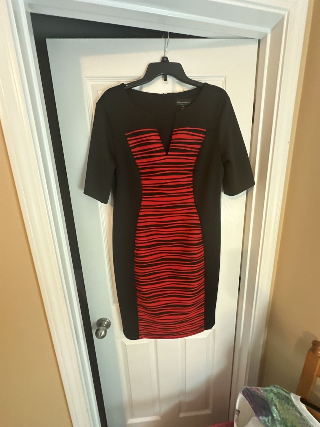 Connected Apparel Black and Red Textured Striped Panel Sheath Dress 4