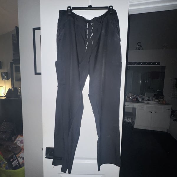 Med Couture Activate Yoga Style Scrub Cargo Pants