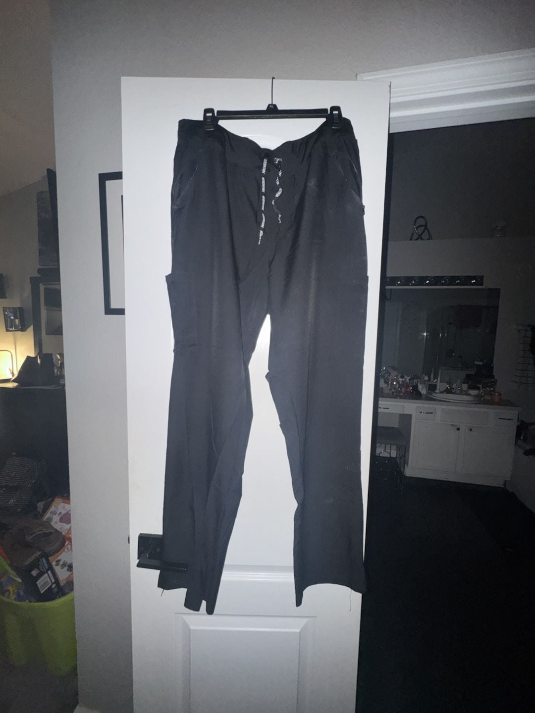 Med Couture Activate Yoga Style Scrub Cargo Pants 3