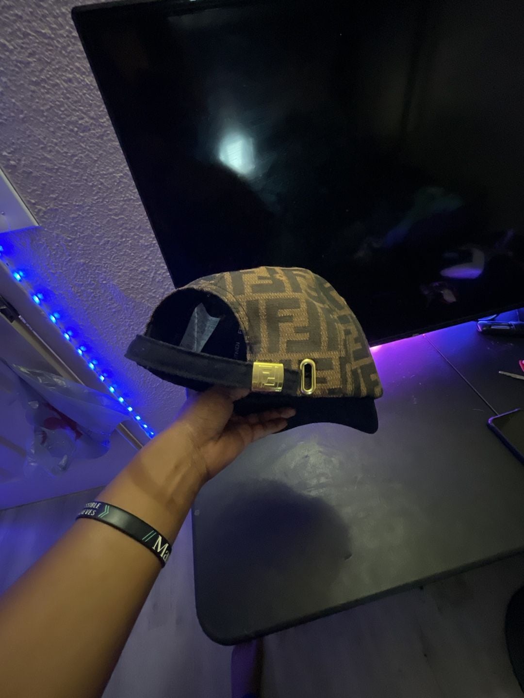 Product thumbnail 4