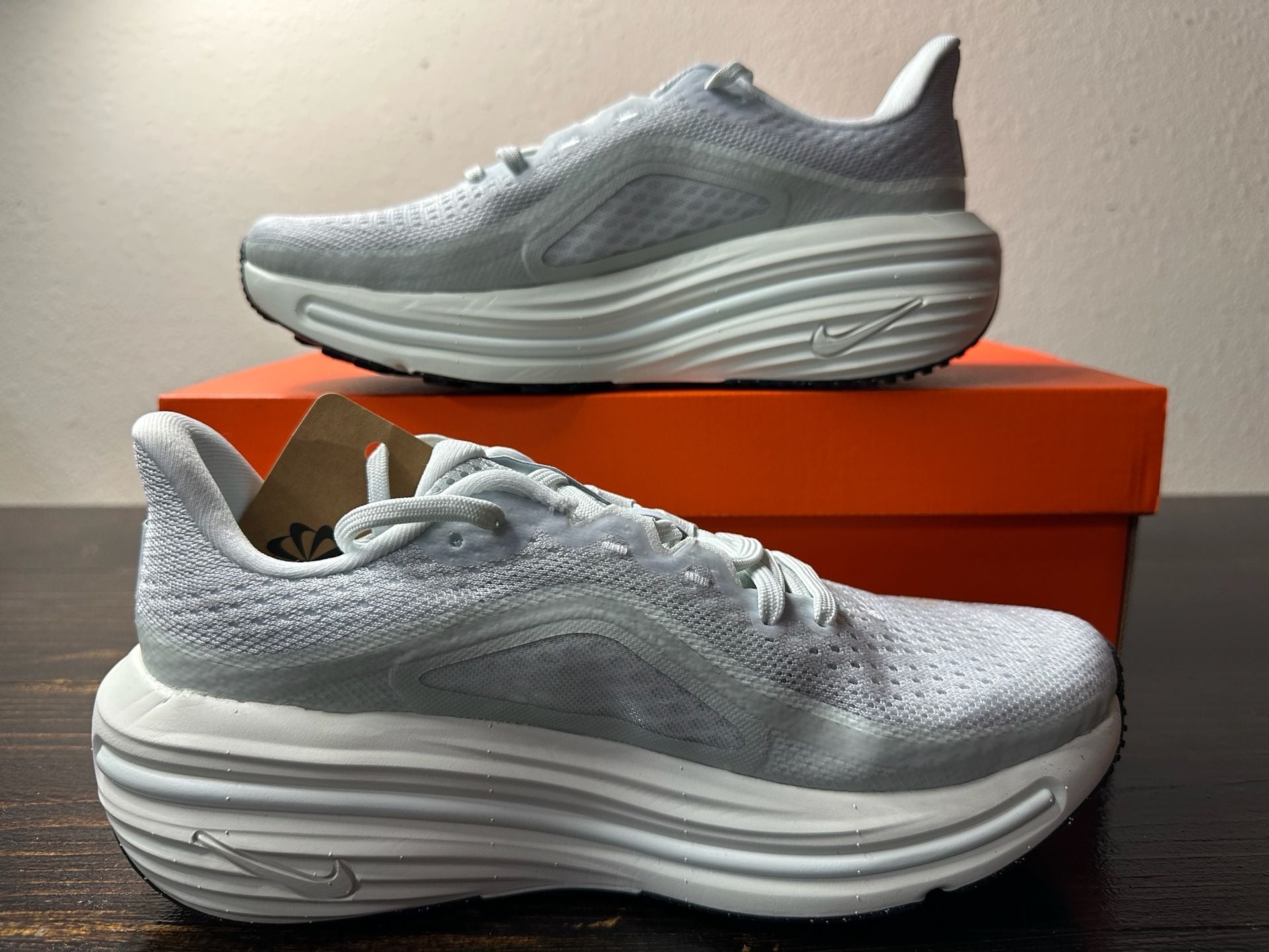 Nike Air Winflo 12 Off White/Metallic Silver Women's Running Shoes 3