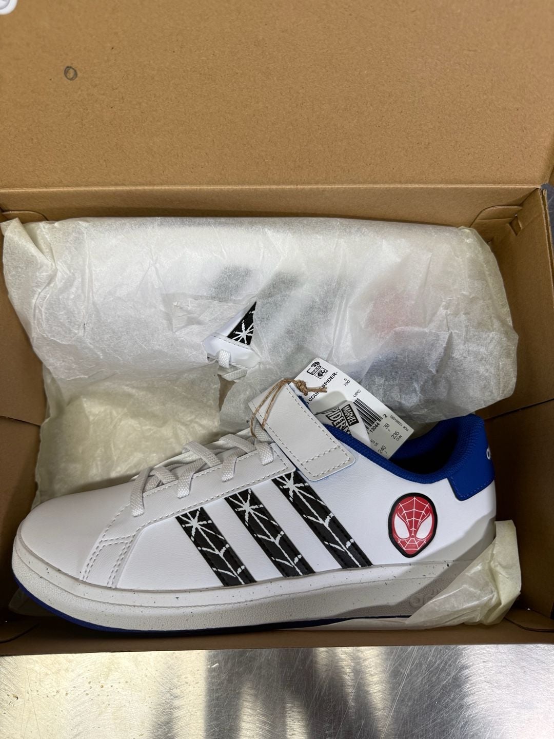 adidas x Marvel Grand Court Spider-Man Kids Sneakers IF0925 1