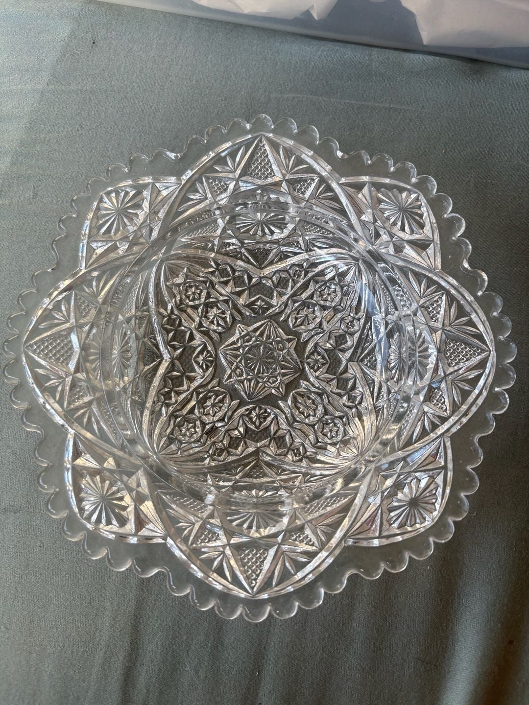 Vintage McKee Glass Aztec Sunburst EAPG Round Covered Butter Dish 2