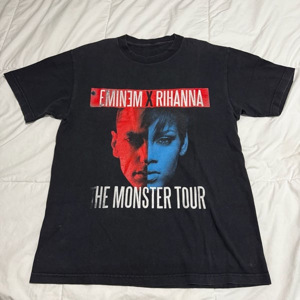2014 Eminem X Rihanna The Monster Tour Concert T-Shirt
