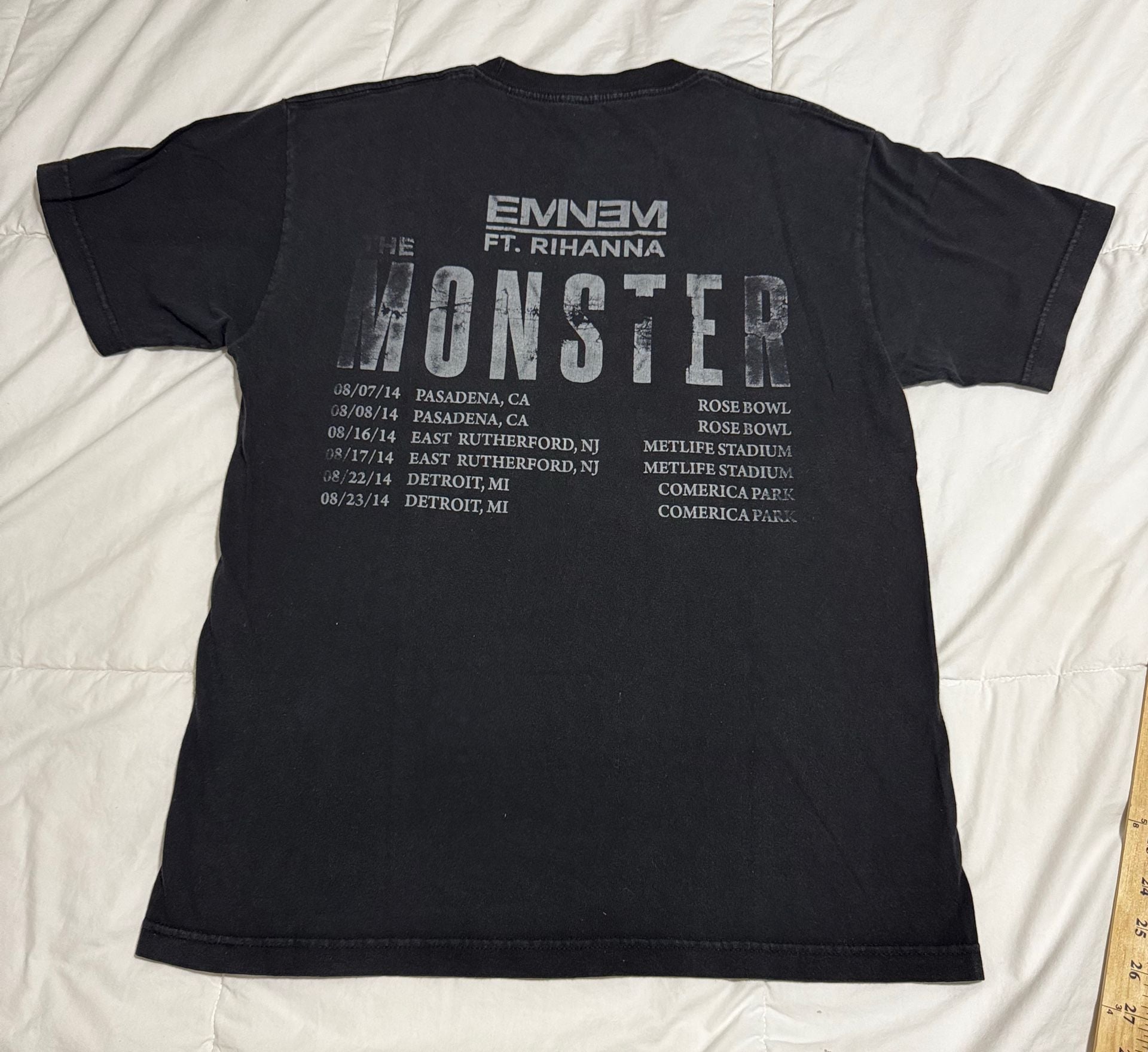 2014 Eminem X Rihanna The Monster Tour Concert T-Shirt 6