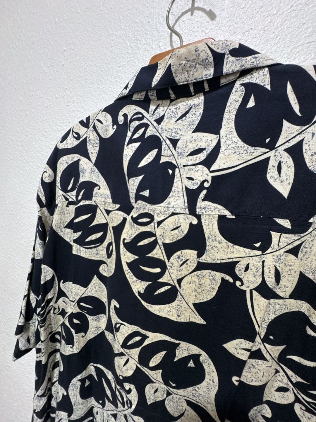 Summa Tropical Navy White Leaf Print Button Front Short Sleeve Shirt 9