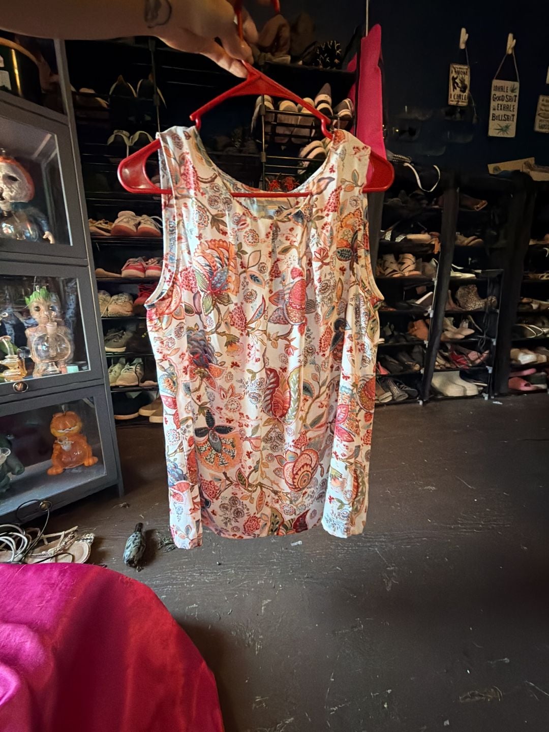 LOFT Outlet Paisley Floral Sleeveless Pleated Neck Blouse 2