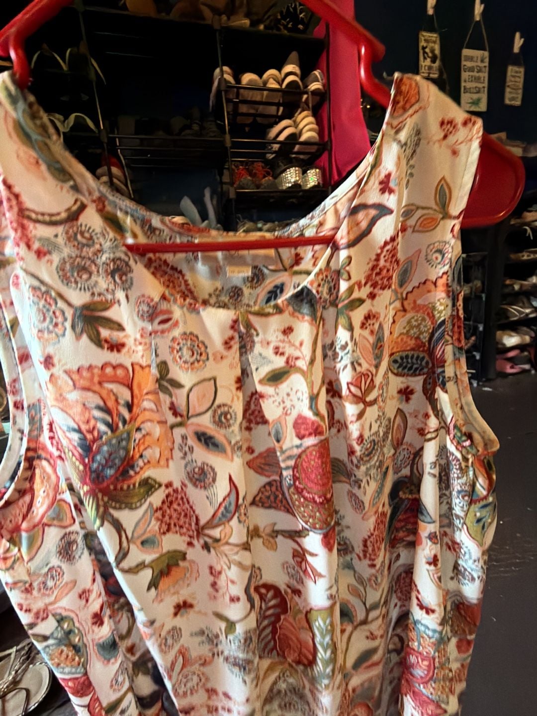 LOFT Outlet Paisley Floral Sleeveless Pleated Neck Blouse 4