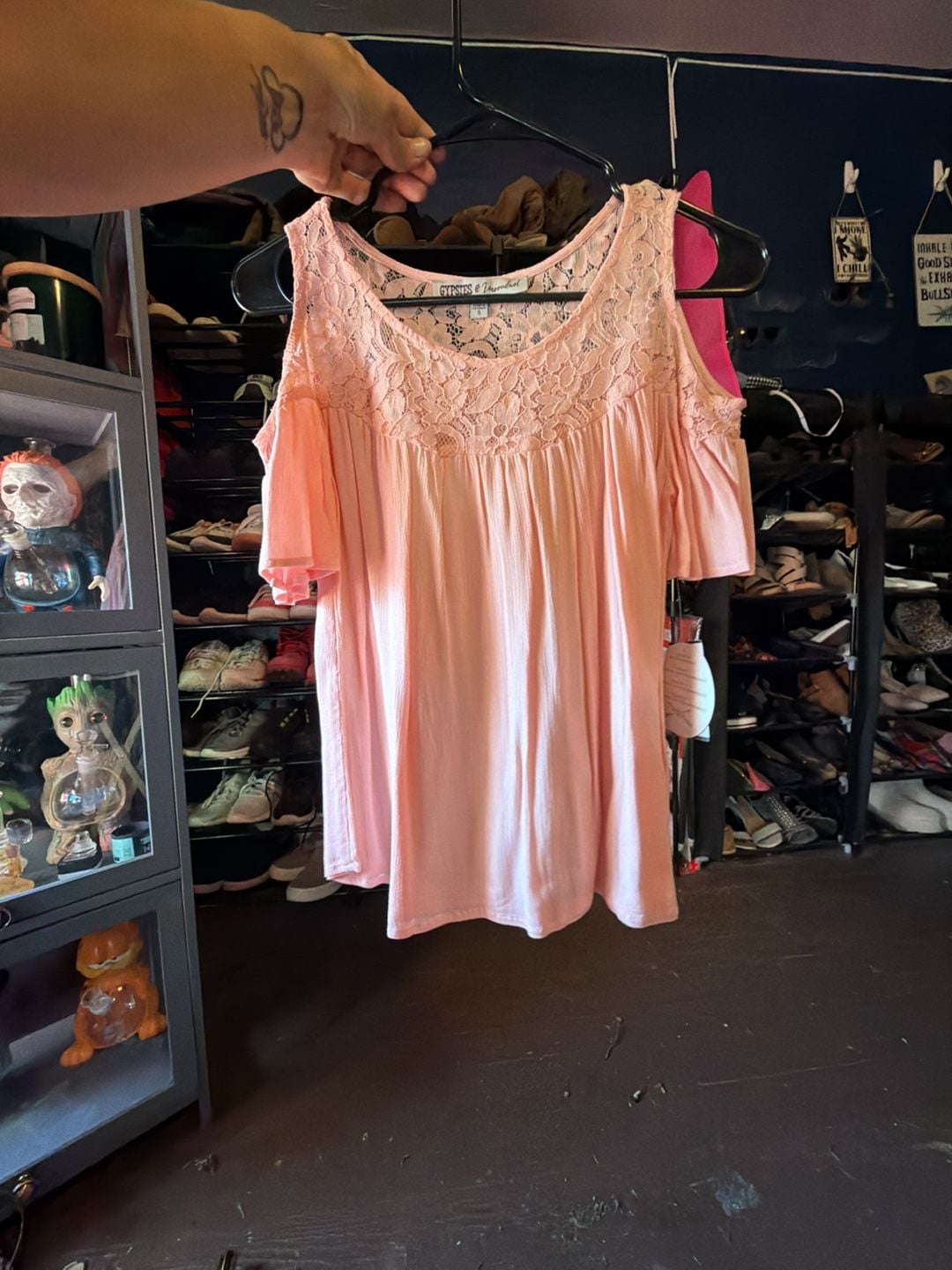 Gypsies & Moondust Dusty Pink Lace Yoke Cold Shoulder Top 2