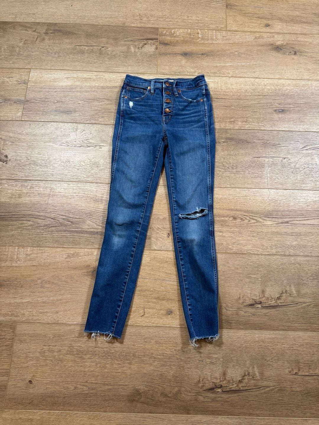 Madewell 10” High Rise Skinny Jeans 24 Button Fly Raw Hem Distressed Denim 3