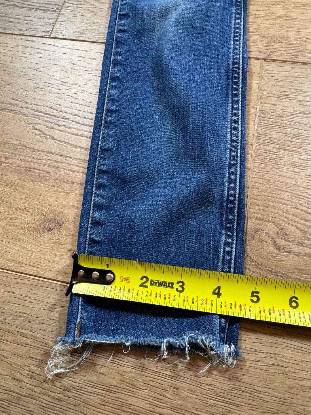 Madewell 10” High Rise Skinny Jeans 24 Button Fly Raw Hem Distressed Denim 12