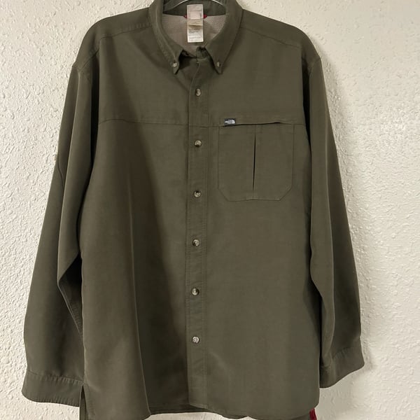 The North Face Sueded Modal Polyester Long Sleeve Zip Pocket Hiking Shirt