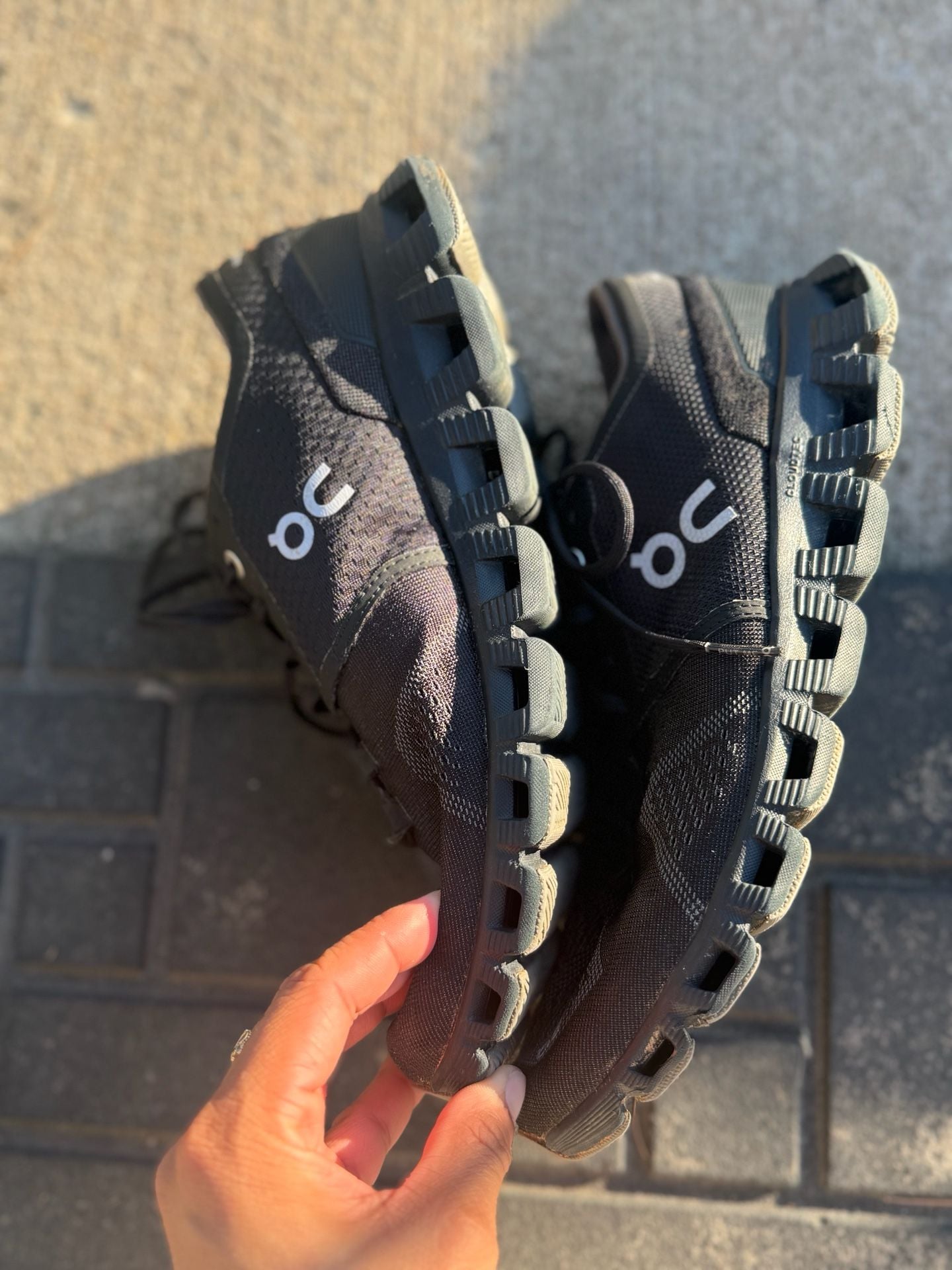 On Running Cloud X Training Shoes in Black/Asphalt 2