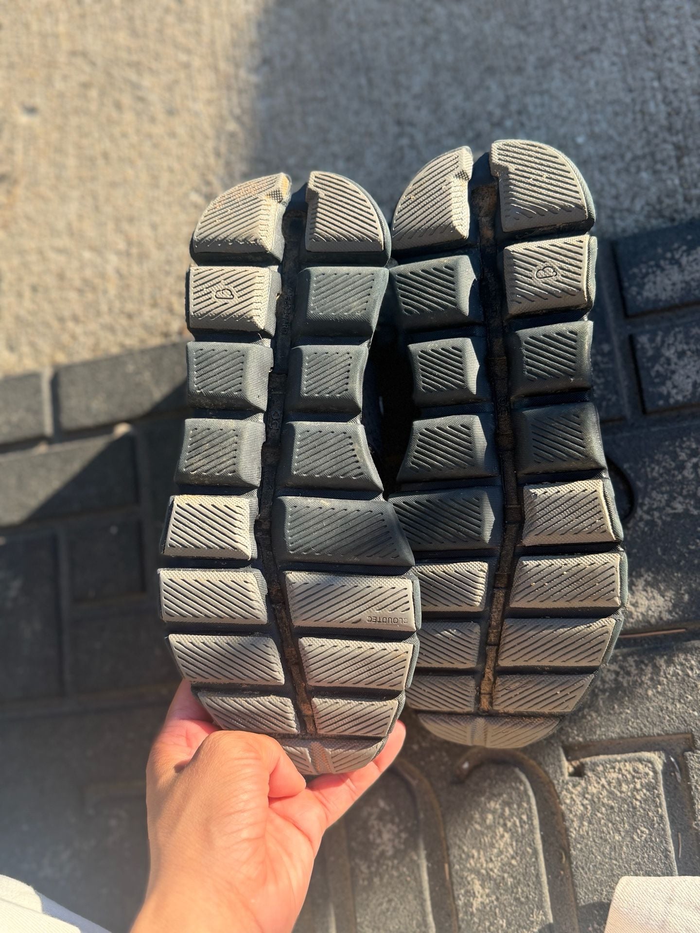 On Running Cloud X Training Shoes in Black/Asphalt 4