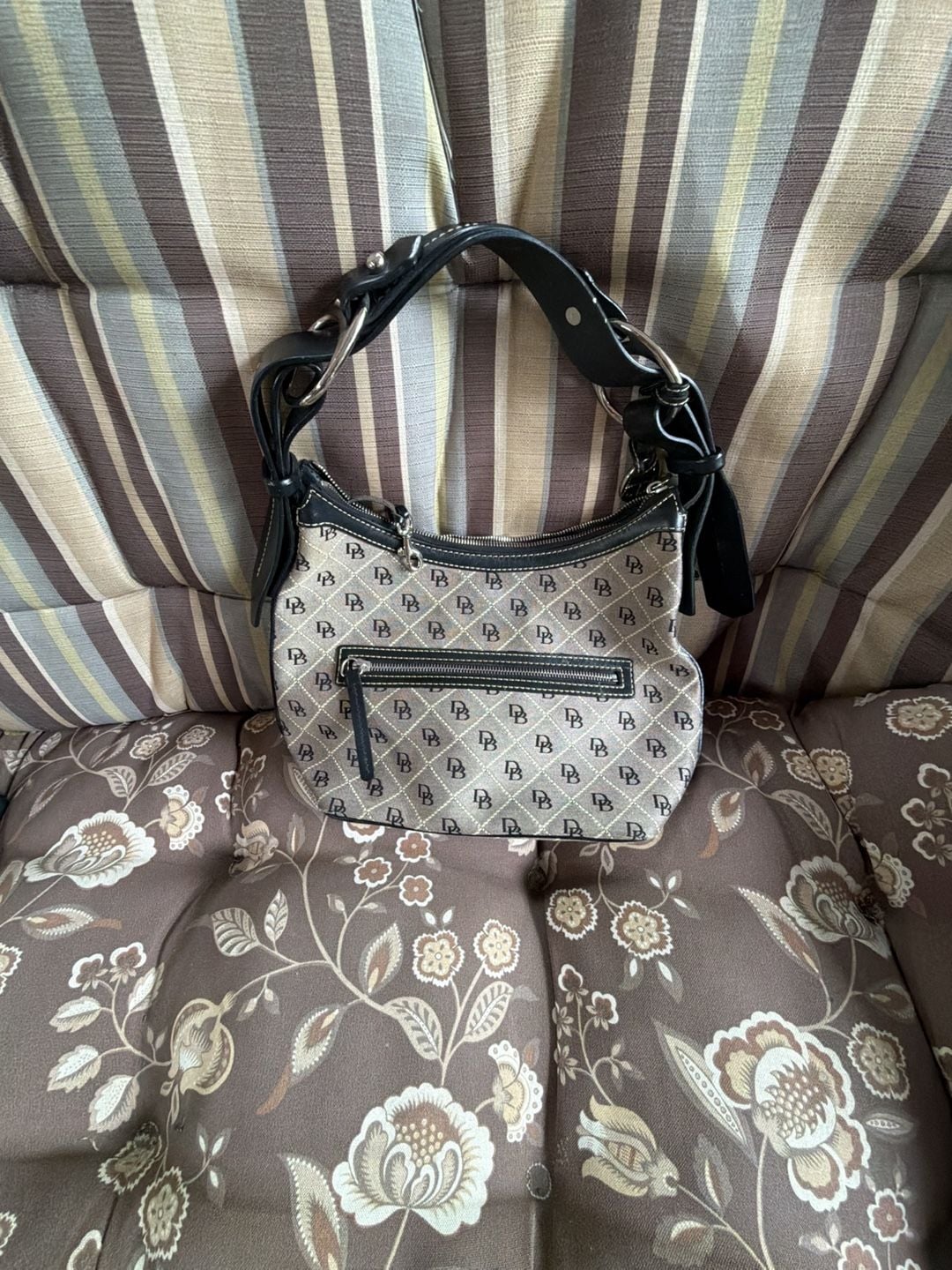 Dooney & Bourke Vintage Signature Quilted Fabric Hobo Bag 2