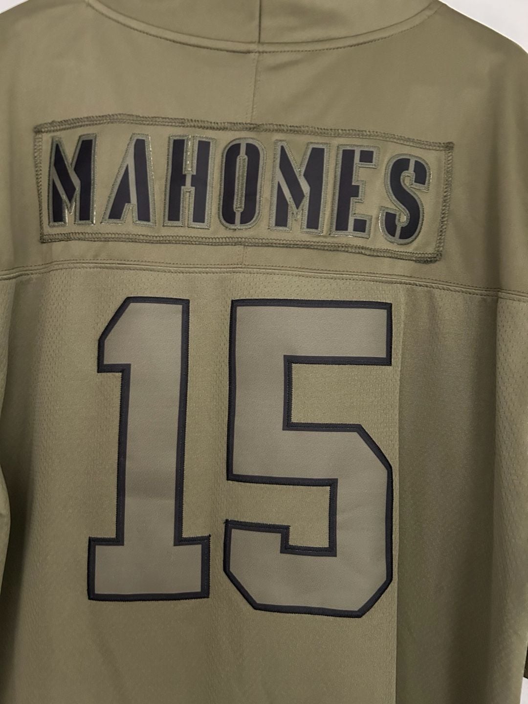 Nike Patrick Mahomes Kansas City Chiefs Salute to Service Limited Jersey XXL 7