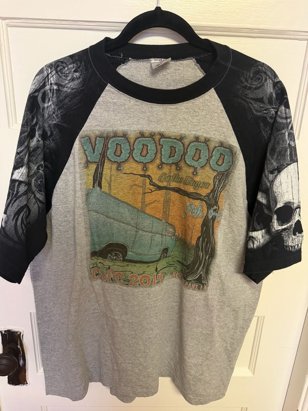 Everyday Life Voodoo On The Bayou 2014 New Orleans Raglan T-Shirt with Skull Sleeves 2