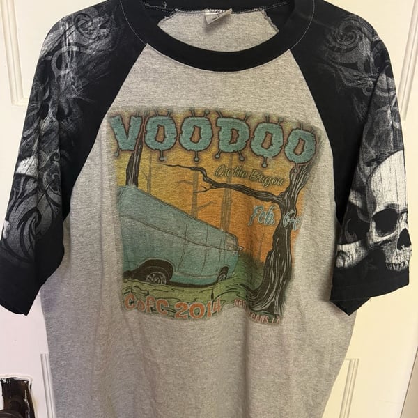 Everyday Life Voodoo On The Bayou 2014 New Orleans Raglan T-Shirt with Skull Sleeves
