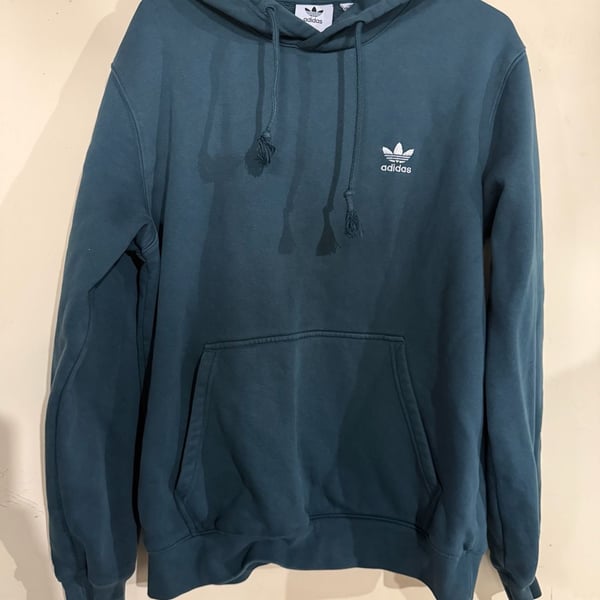 adidas Originals Trefoil Essentials Hoodie in Arctic Night