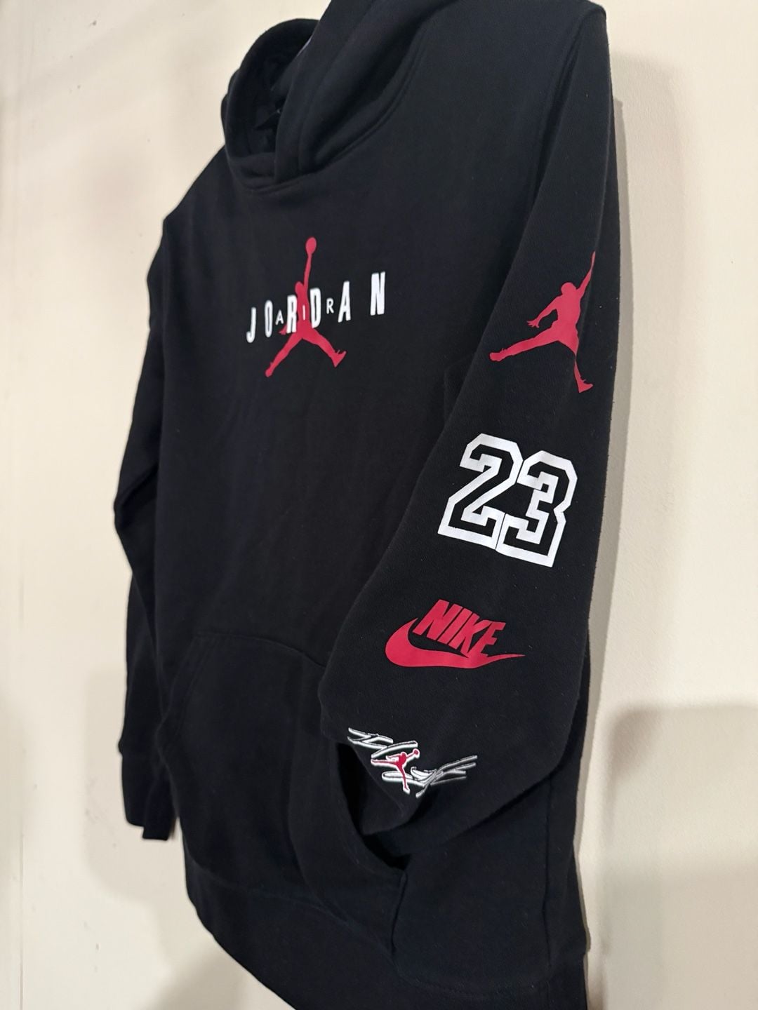 Jordan Jumpman Multi-Logo Sleeve Graphic Hoodie Boys Size Large 4